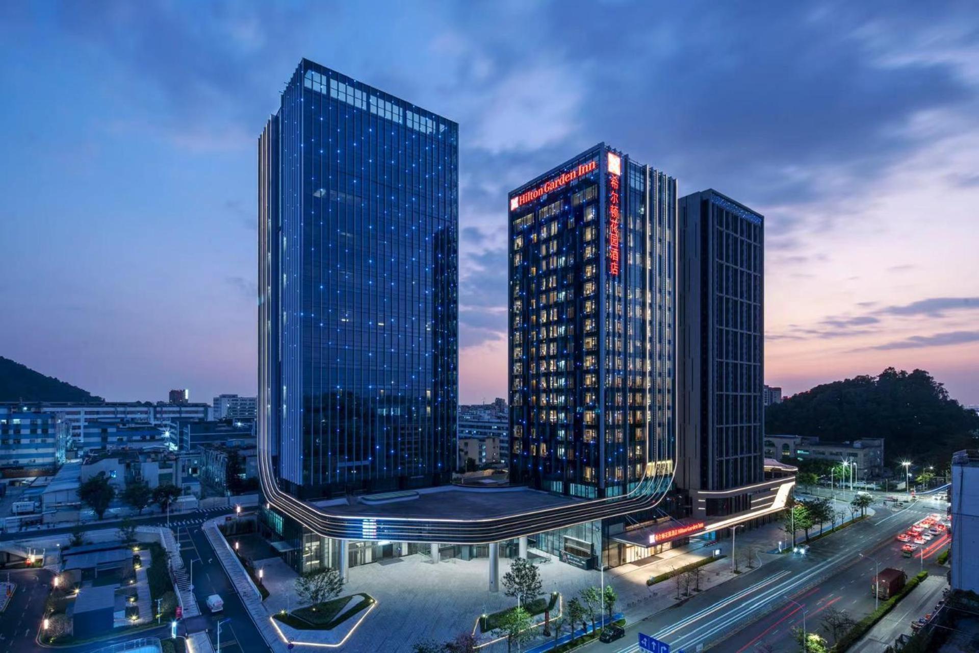 Hilton Garden Inn Shenzhen Airport,Enjoy 24-Hour One Way Free Delivery From Hotel To Shenzhen Baoan Airport On The Hour 선전 시 외부 사진