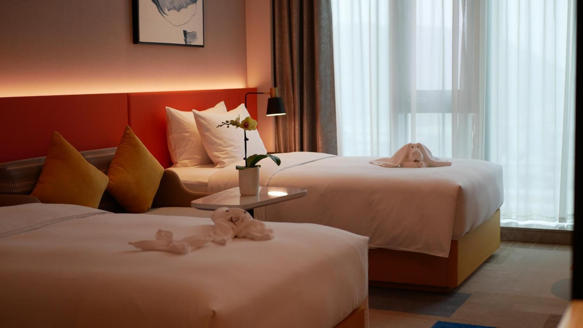 Hilton Garden Inn Shenzhen Airport,Enjoy 24-Hour One Way Free Delivery From Hotel To Shenzhen Baoan Airport On The Hour 선전 시 외부 사진