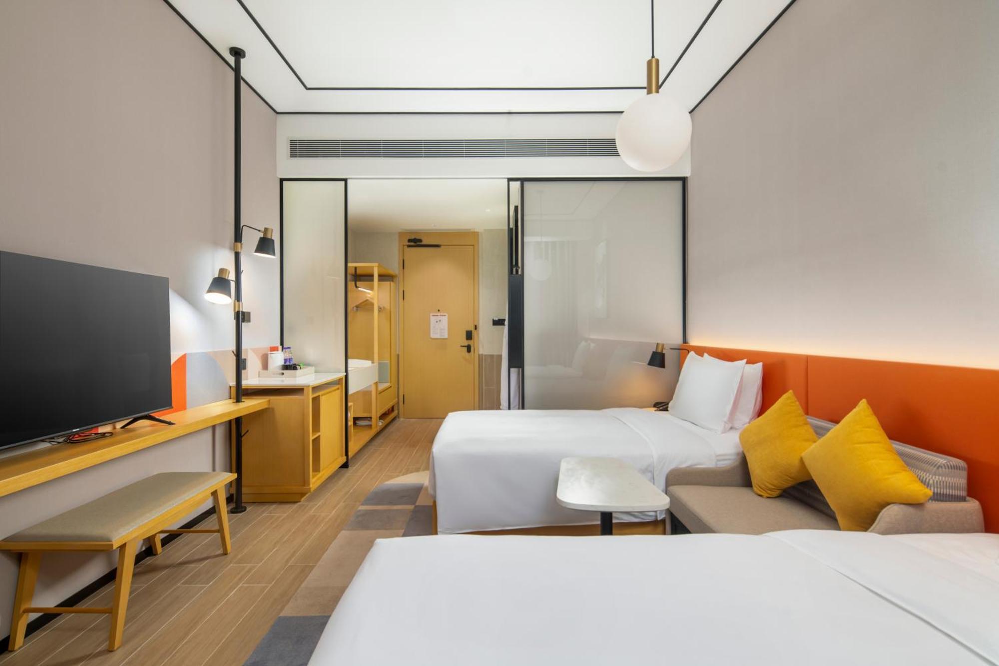 Hilton Garden Inn Shenzhen Airport,Enjoy 24-Hour One Way Free Delivery From Hotel To Shenzhen Baoan Airport On The Hour 선전 시 외부 사진